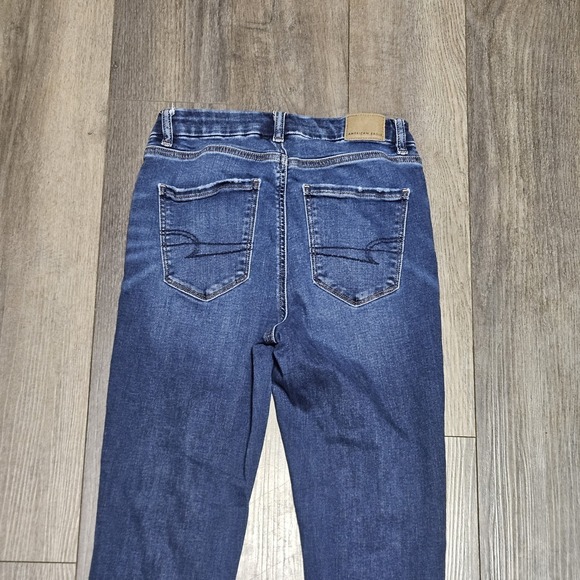American Eagle Next Level Stretch Curvy High Rise Jegging Size 2S AE Denim Jeans - Picture 3 of 8